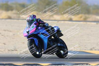 media/Jan-10-2025-CVMA Friday Practice (Fri) [[489e0da257]]/Group 4 and Trackday/Session 5 (Turn 7)/